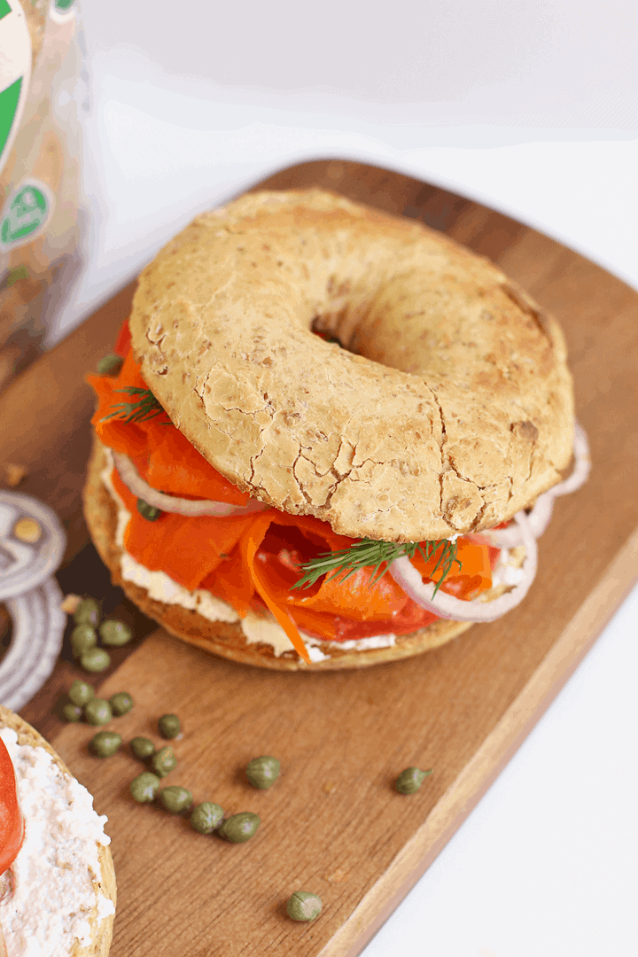 Vegan smoked salmon and cream cheese bagel recipe / Riverford