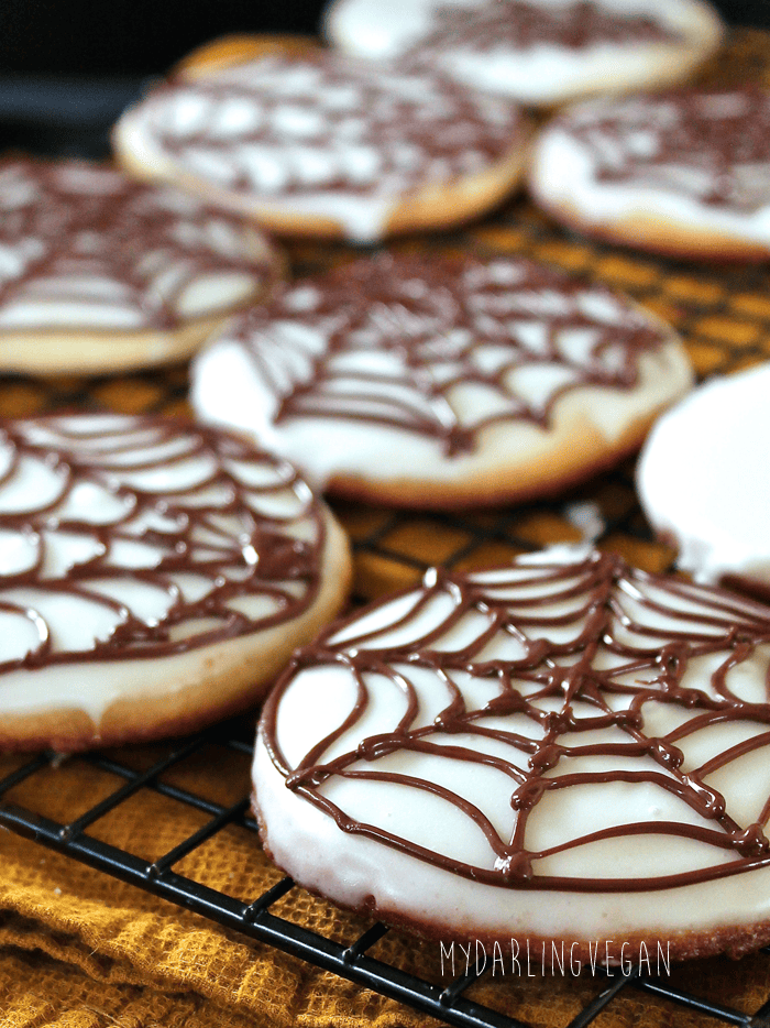 Halloween Sugar Cookies | My Darling Vegan
