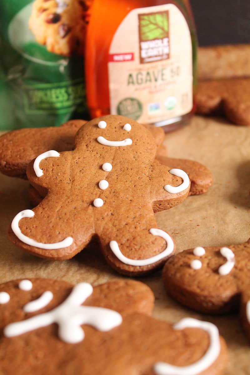 Vegan Gingerbread Cookies | My Darling Vegan