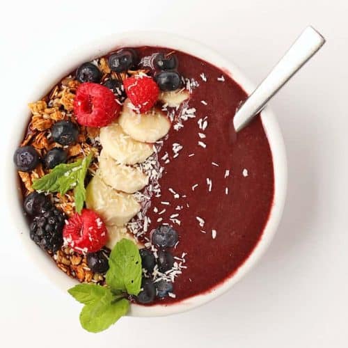 https://www.mydarlingvegan.com/wp-content/uploads/2018/05/acaibowl8-500x500.jpg