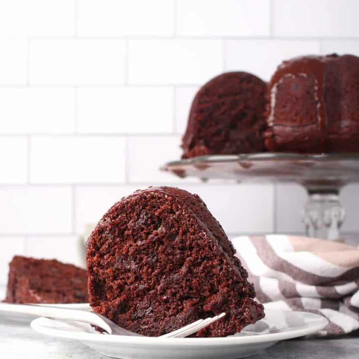 Vegan Triple Chocolate Bundt Cake | My Darling Vegan